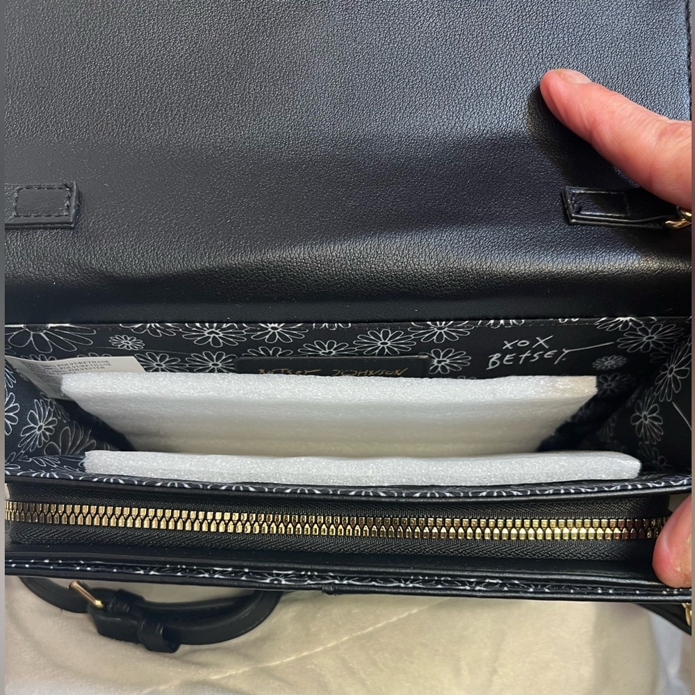 Betsey Johnson Black and Gold Crossbody Bag - Picture 9 of 14